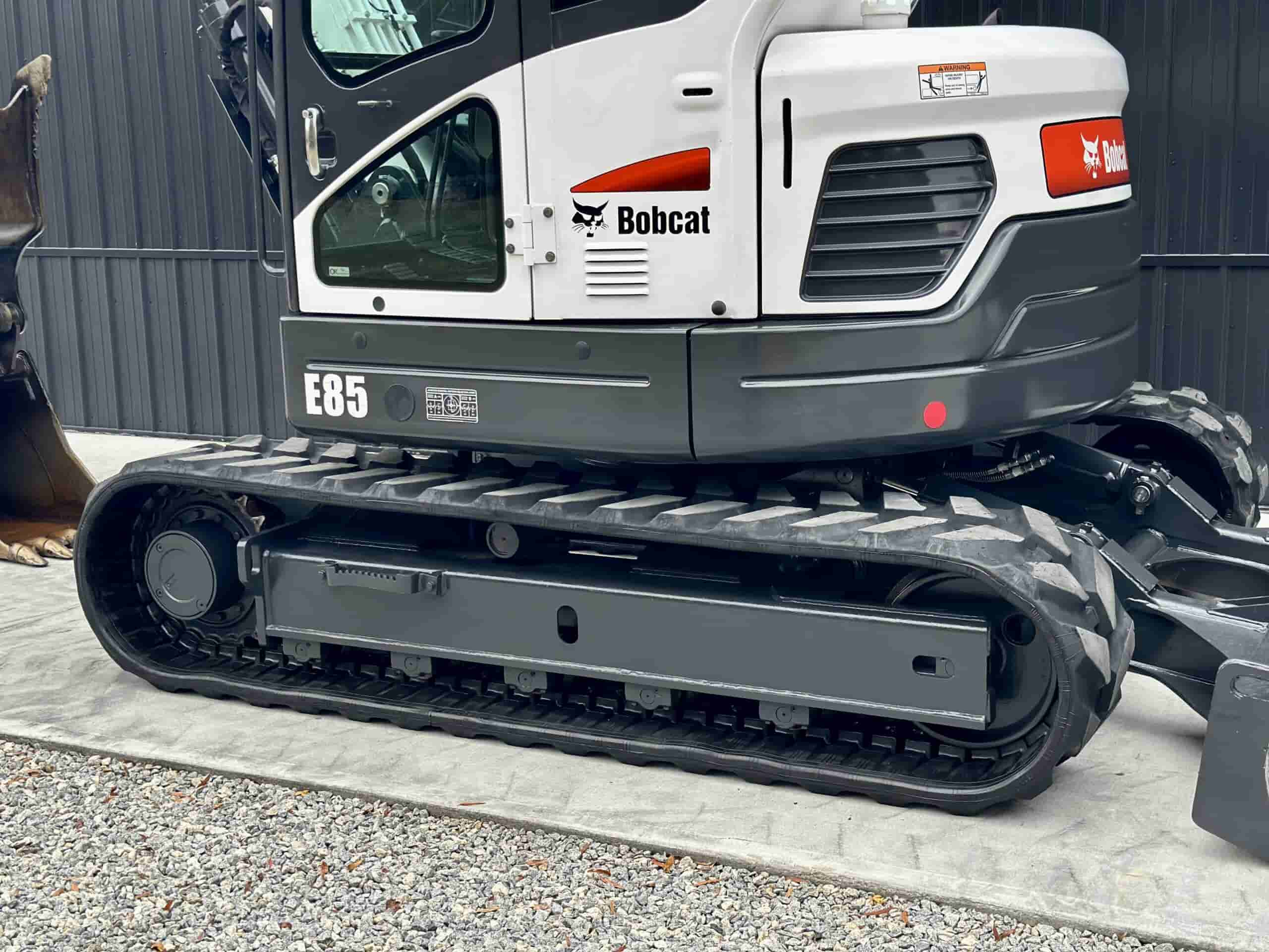 2017 BOBCAT E85
